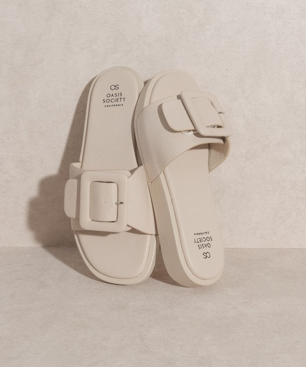 Creamy Brown Daisy - Single Buckle Slide