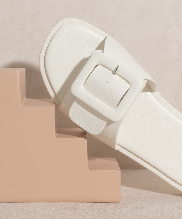 Creamy Brown Daisy - Single Buckle Slide