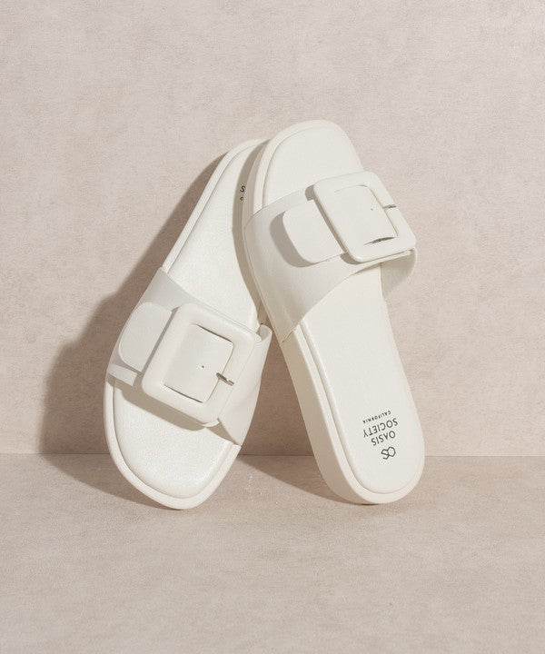 Creamy Brown Daisy - Single Buckle Slide