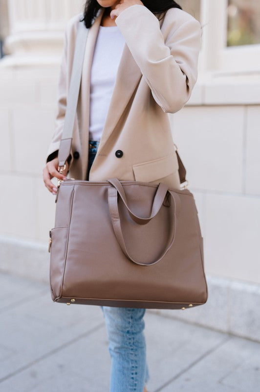 Rectangle SIGNATURE TOTE CARRY ALL ON LAPTOP BAG
