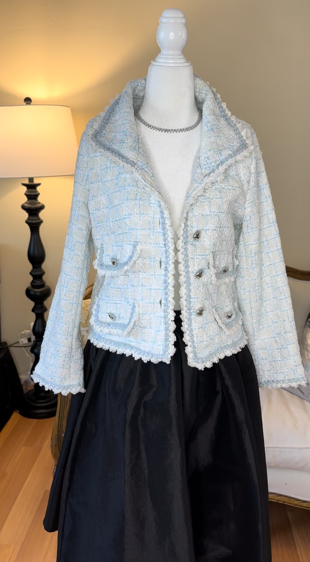 Creamy French Style Tweed So Cute Mini Suit Jacket