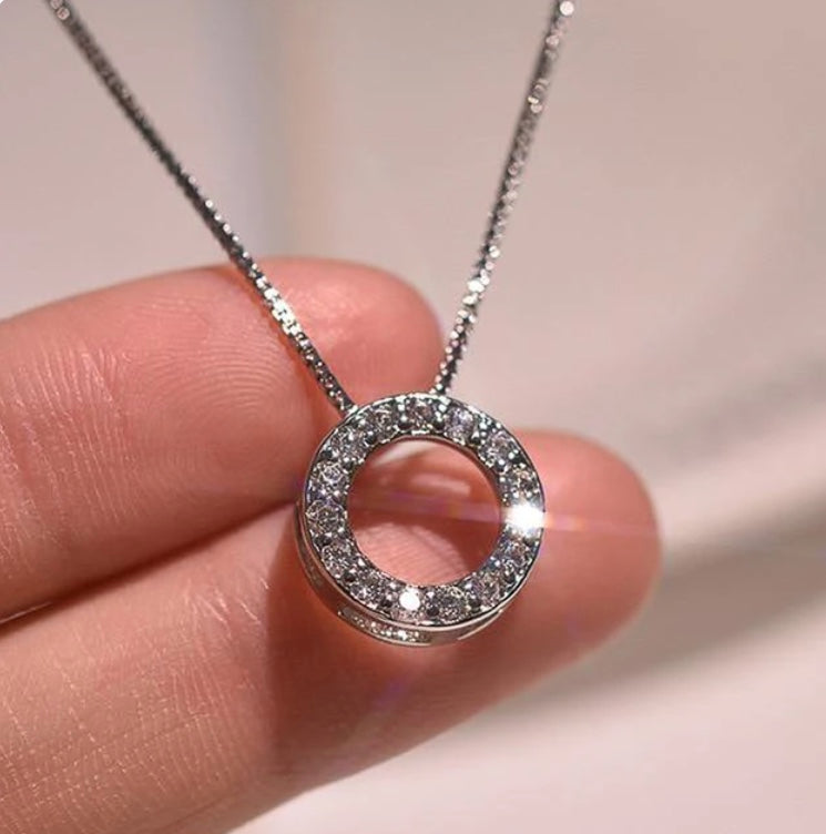 Luxury Byzantine Empire Circle Necklace with Cubic Zirconia Simple Stylish Chain