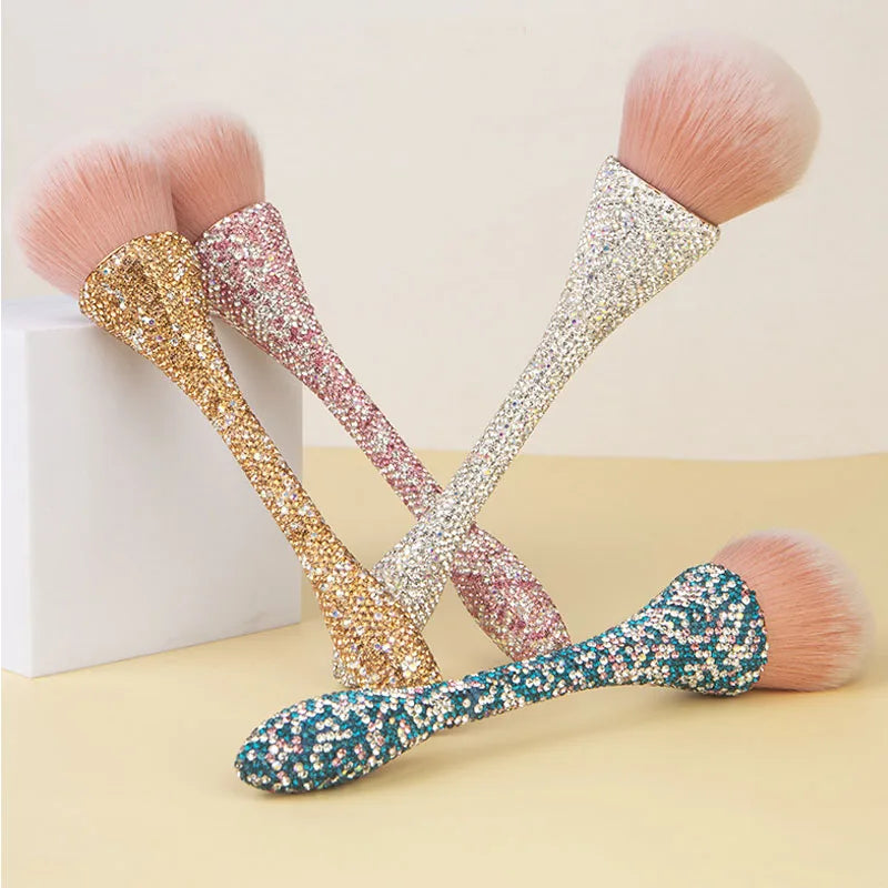 Rhinestones Diamond Handle Makeup Brush Loose Powder Brush Blush Brush Professional Make Up Brush Foundation Blush Soft Hair Brush Tool