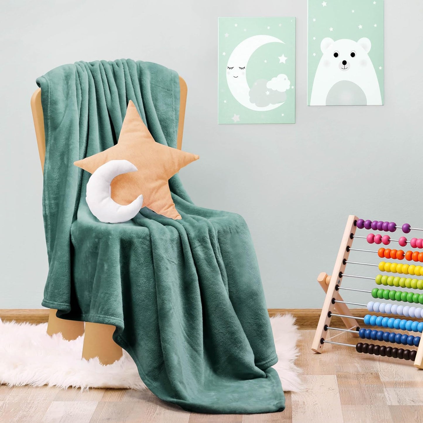 Very Soft Fleece Blanket Queen Size Luxury Bed Blanket Anti-Static Fuzzy Soft Blanket Microfiber (90X90 Inches)