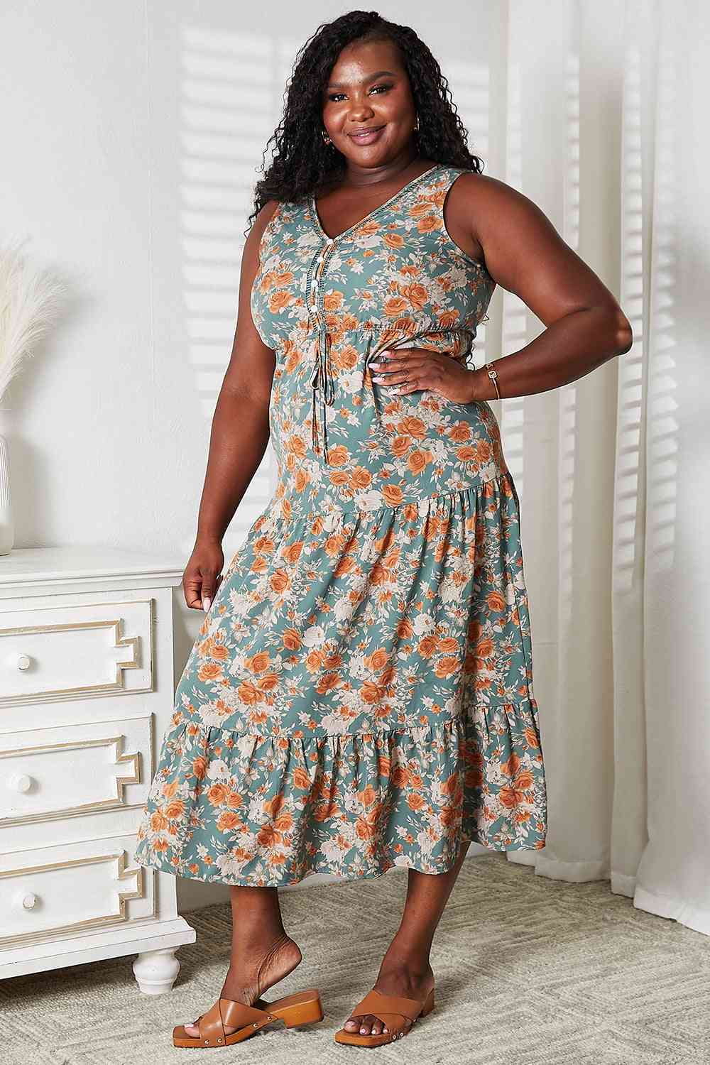 Calm Mid Sounds Double Take Floral V-Neck Tiered Sleeveless Dress