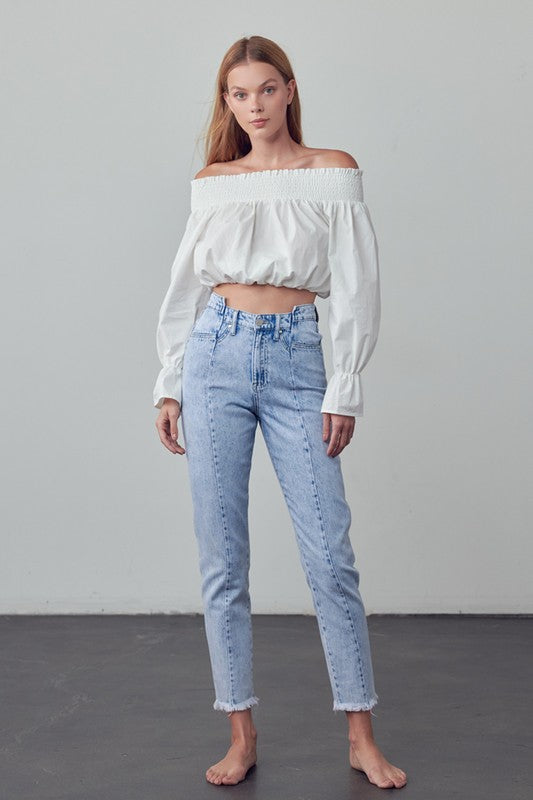 High Waist Frayed Tapered Jeans