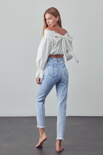 High Waist Frayed Tapered Jeans