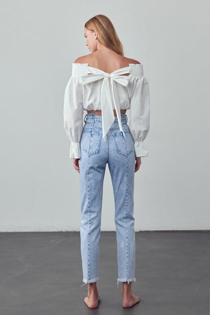 High Waist Frayed Tapered Jeans