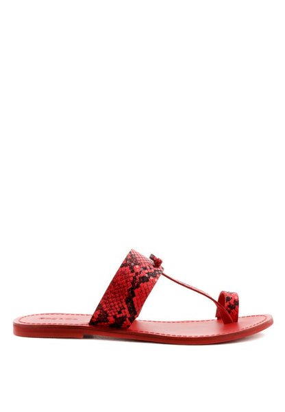 LEONA THONG FLAT SANDALS