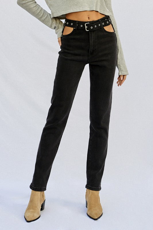 Cut Out Front Pocket Straight Jeans