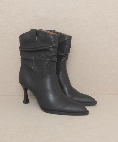 Wrinkle Kitten Heel  Riga - Western Inspired Slouch Boots