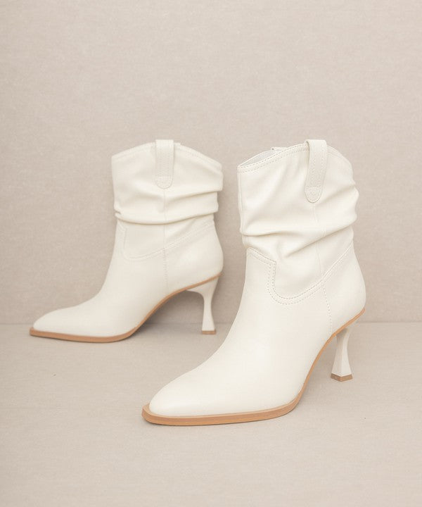 Wrinkle Kitten Heel  Riga - Western Inspired Slouch Boots