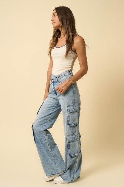 CROSSOVER RELAXED CARGO JEANS