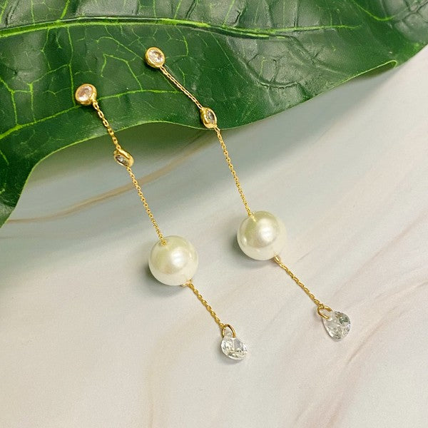 Dainty Jewel Bold Pearl Drop Earrings