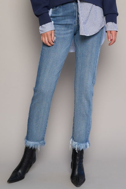 High Rise Fray Crop Straight Jeans